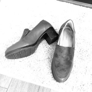 Brown suede heeled loafer